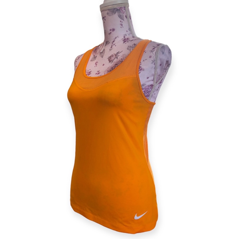 NIKE · PRO HYPERCOOL  TANK TOP - Picture 5 of 7